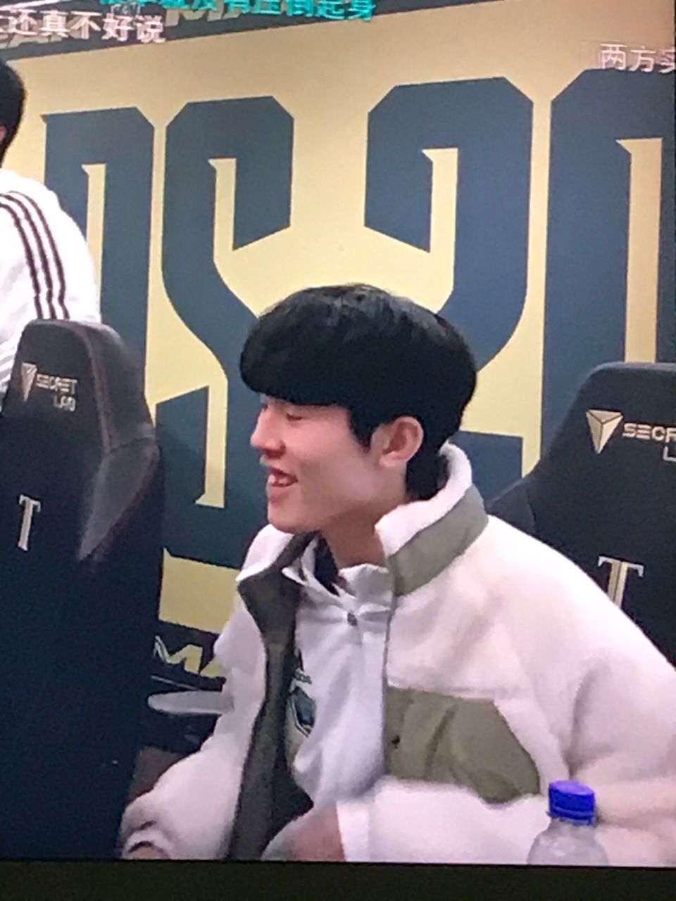 我们不妨回 我们不妨回