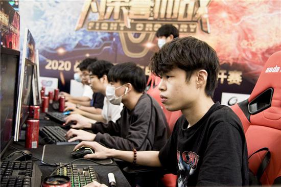 关键引援 关键引援